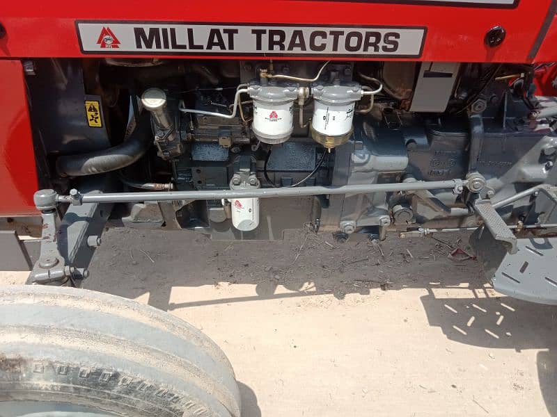 tractor MF 240 model 2021 03126549656 4