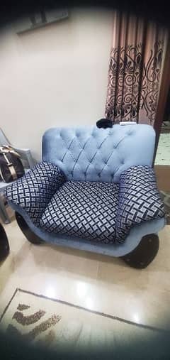 7 seater sofa set in good condition 0