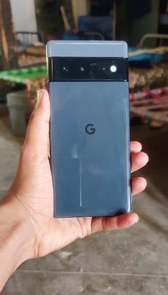 Google pixel 6 pro. 12 128. with Original charger 1