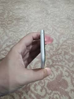 Google pixel 3 back cracked with pouch
