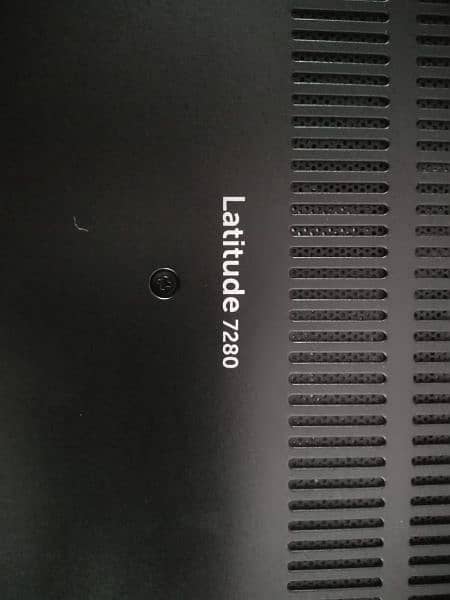 Dell latitude E7280 i5 7th generation 8gb ram 256gb ssd 6