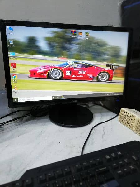 17, 19, 22, 23 & 24 inches LCD/LED Monitors in A+ Condition UAE Import 16