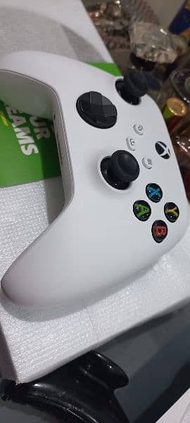 Xbox series s controller 1