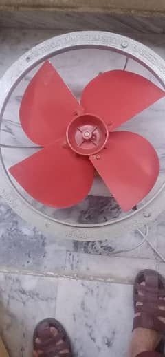Exhaust fan royal good condition
