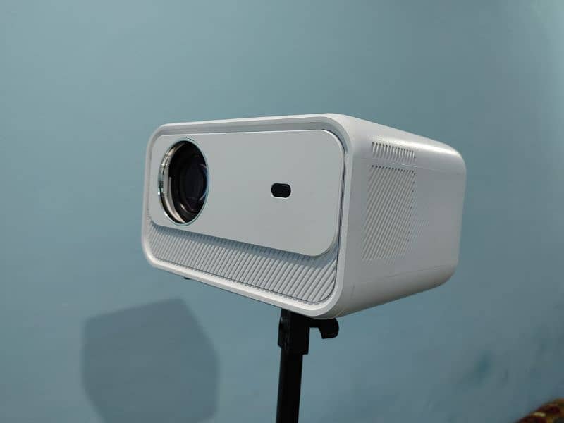 CY900 Full HD Smart Projector Pin Pack Stock Available 10
