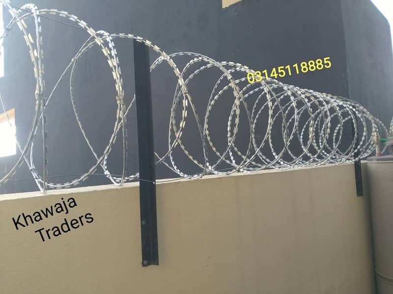 Home Security Razor Wire, Chainlink Fence, Concertina Barbed Wire 6