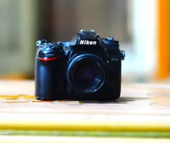 Nikon D7100 + Nikon 50mm 1.8D, Almost New