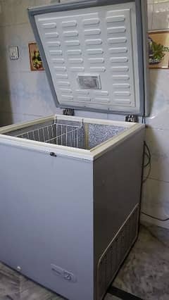 Dawlance Chest Refrigerator
