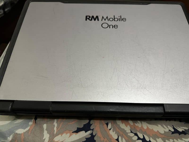 Rm Mobile one 310 Core i3 10