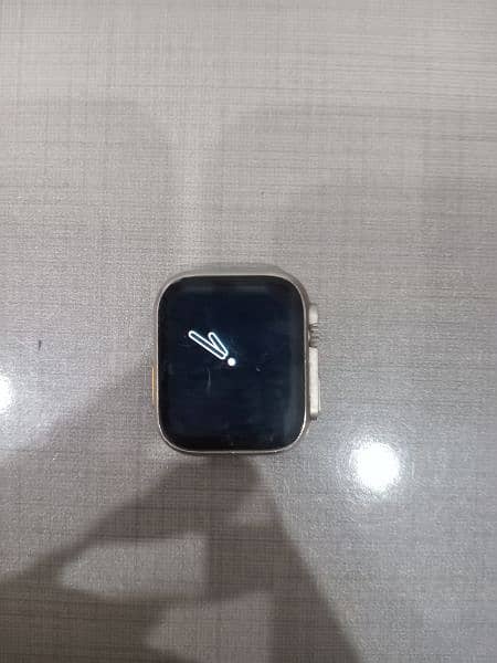T800 ultra smartwatch used without box 3