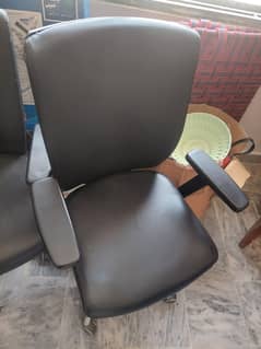 Revolving chairs/ Office chairs