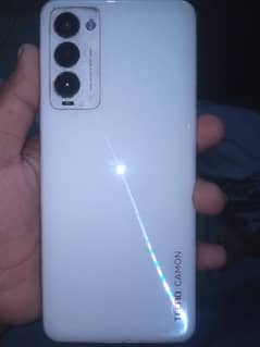 Tecno common 18t ok se with box and charger 0