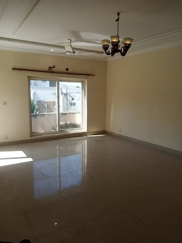 10 Marla Gas house available for rent in sector A 1