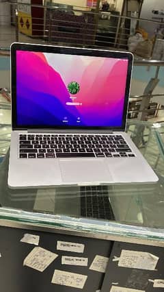Apple MacBook pro 2017 0