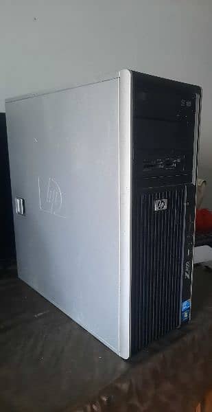 gaming pc computer with graphics card rx 580 looks like new 2