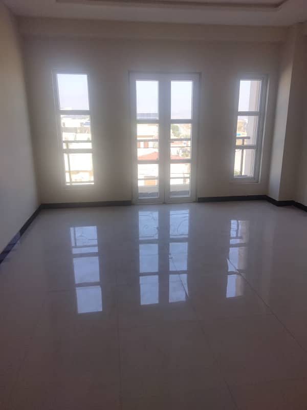 2 Bed Corner Family Apartment Is Available For Rent 5