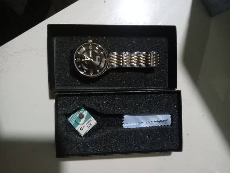 brand new poedagar watch 2