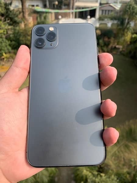 iphone 11 pro max PTA approved 1