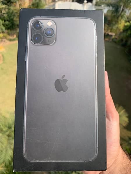 iphone 11 pro max PTA approved 7