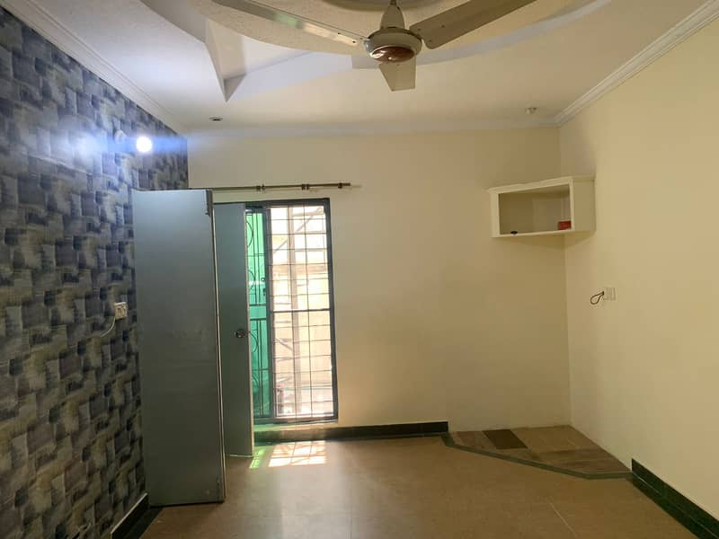 DOUBLE STORY HOUSE AT PEACEFULL LOCATION FOR RENT 4