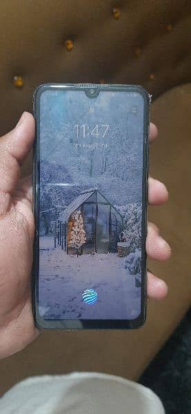 Vivo s1 4/128 Gb No daba charger only mobile serious buyer text me 1