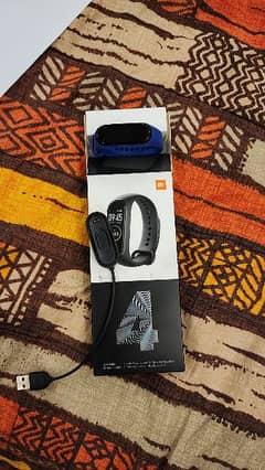 band 4. excellent condition. Blue band.