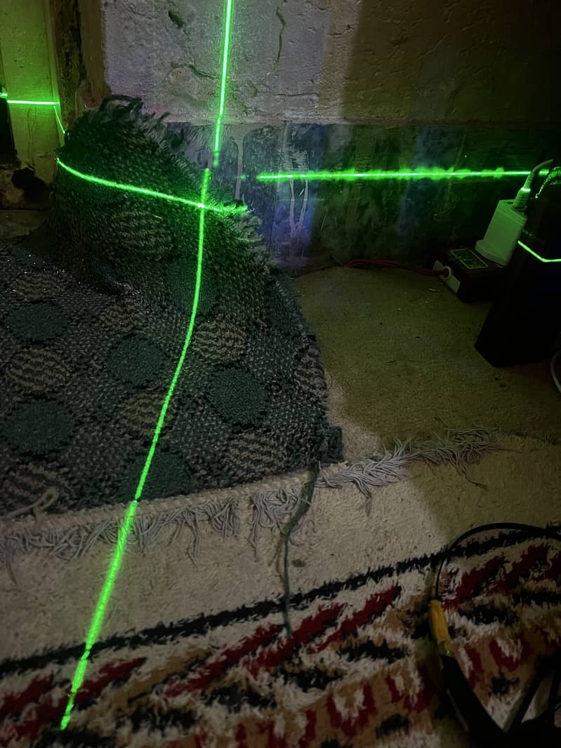 4 lines laser level for sale 2