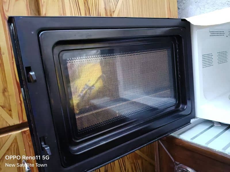 Dawlance microwave oven rabta no 03186063433 2