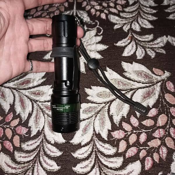 SHADOWHAWK tactical x800 flashlight 3