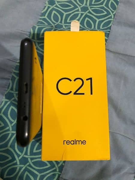 realme c21 4