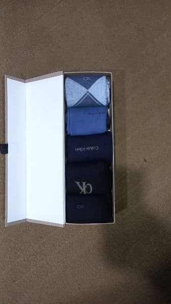 ck and tommy and polo socks 10
