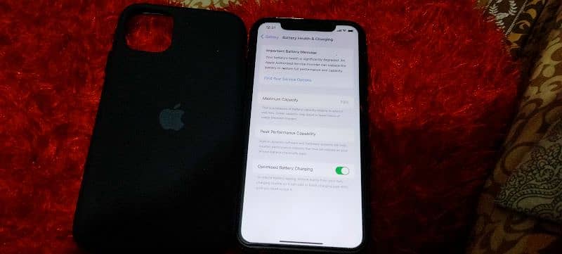 iPhone 11 factory unlocked (pta approved) 1