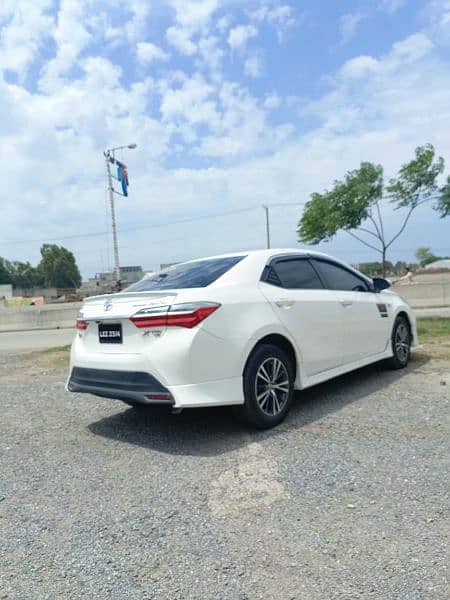 Toyota Altis Grande 2019 4