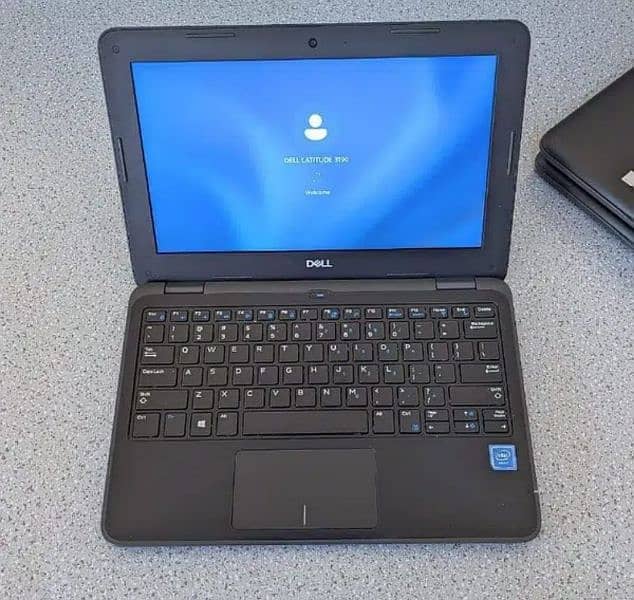 Dell Laptop 3190 4gb 64gb intel celeron 6th generation 2