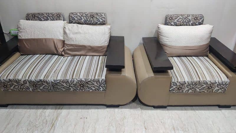 Sofa 7 seater havy wooden  material 3