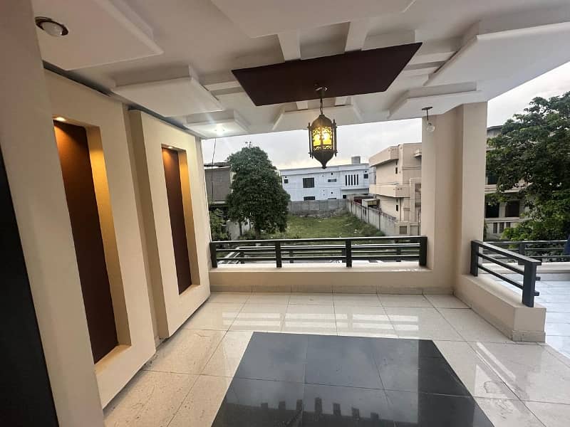 DC colony 1 kanal seprate portion for rent 3