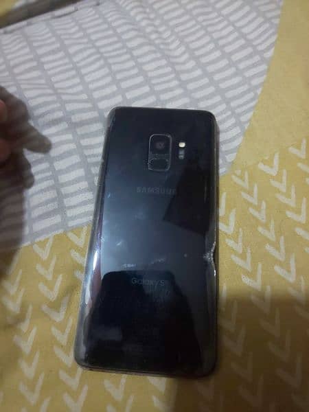 Samsung S9 4/64gb all parts og exchange possible with Iphone 8 or X 4