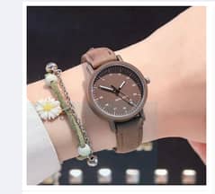 Women ple Stylish Watch With Imitation Leather Band Antique