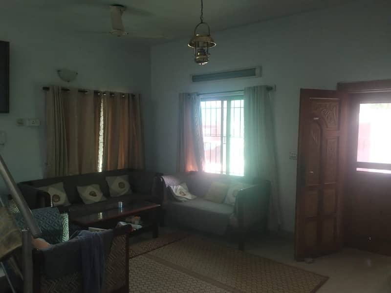 Investors Should Sale This Prime Location House Located Ideally In Askari 5 8
