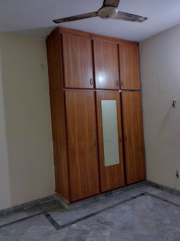 Marble Floor And 5 CarS Parking House For Rent 3