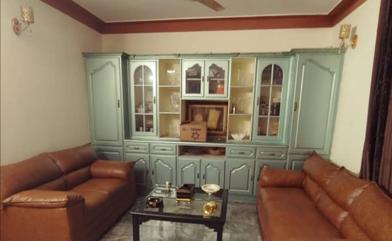 Tripple Storey 10 Marla House Available In Allama Iqbal Town - Nishtar Block For sale 5