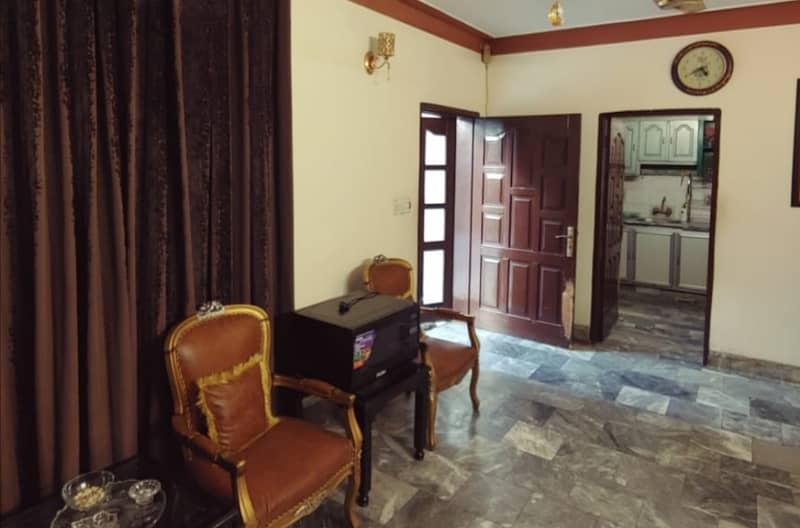 Tripple Storey 10 Marla House Available In Allama Iqbal Town - Nishtar Block For sale 6