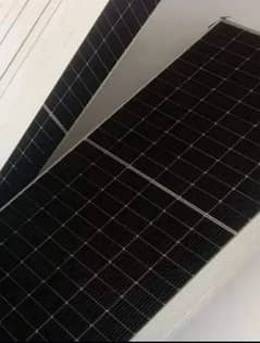 Jinko N Type Bifacial 585W Solar panel 0