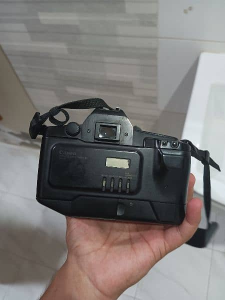 canon vintage fully working camera 4