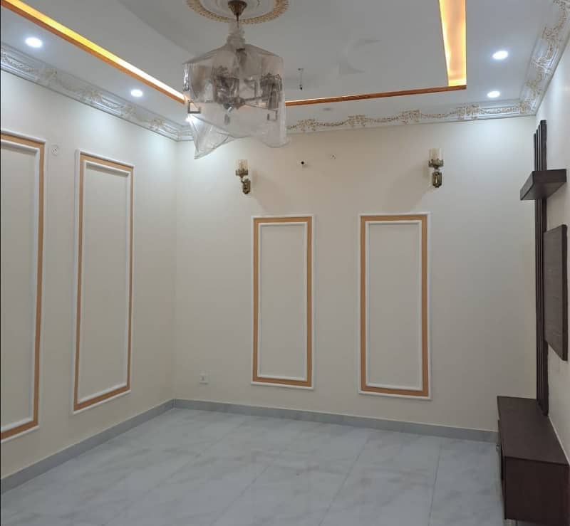Brand New 5 Marla House Available In Allama Iqbal Town For Sale 7