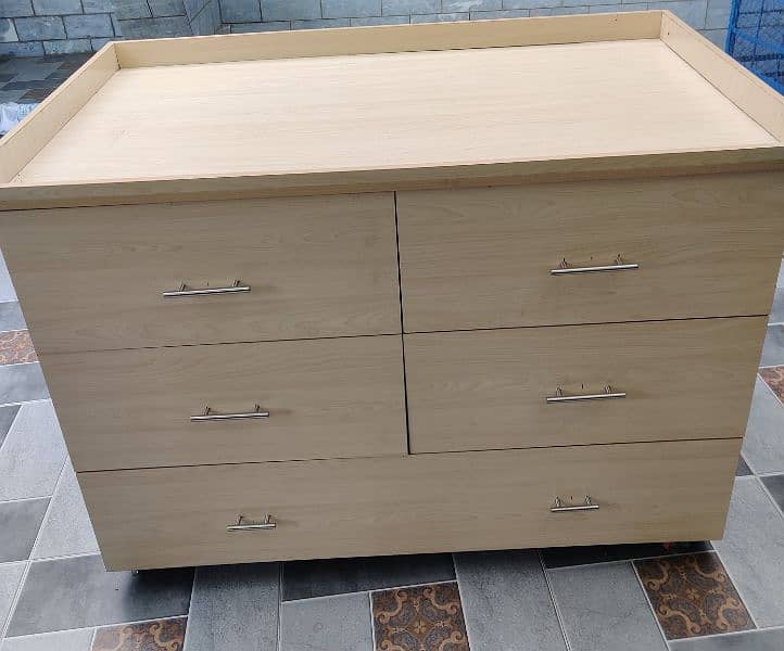 Multiuse Drawer Cabinet 0