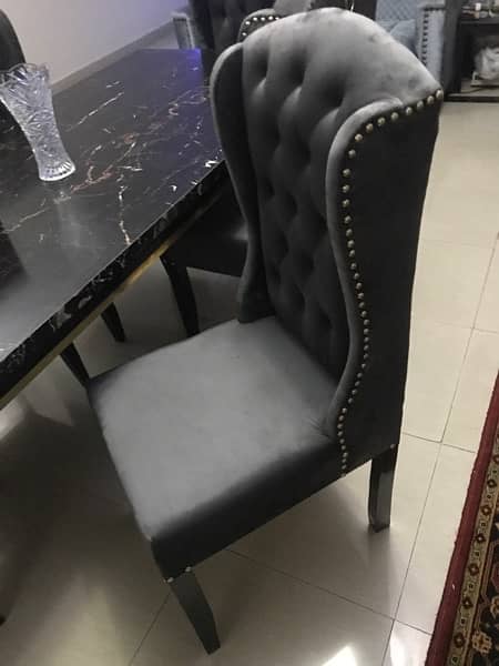 Dining table brand new 6 royal chairs and big table 3