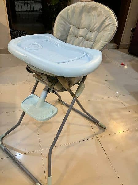 Graco baby high chair fix price 4