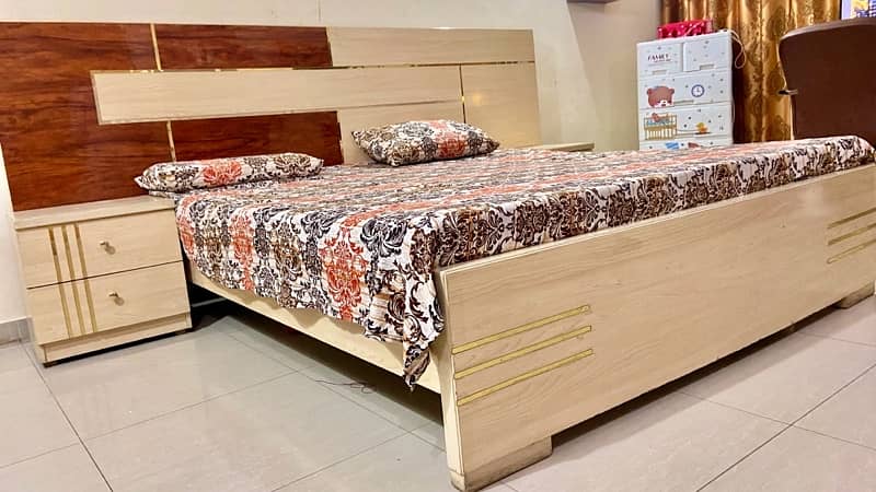 Imported Lasani Bed Set, Side Tables, Dressing & Computer Table 5