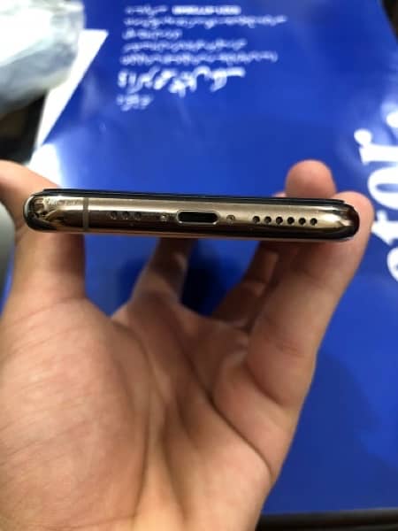 IPHONE 11 pro 64gb pta approved 2